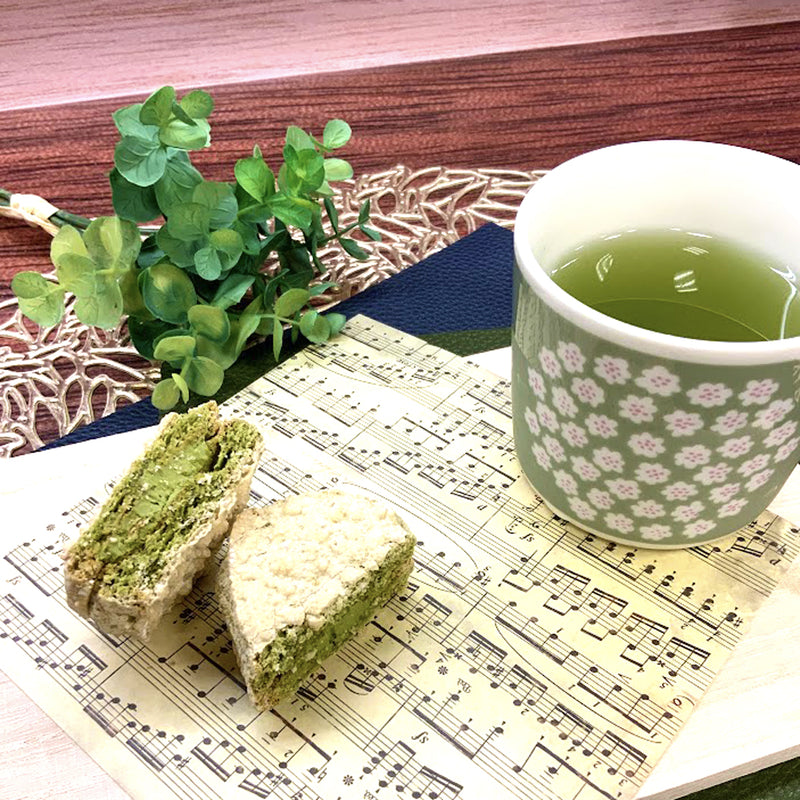 静岡深蒸し緑茶「やすらぎ」・戸塚ブランド菓子「茶々クッキー」＆「茶々ダックワーズ」6個セット